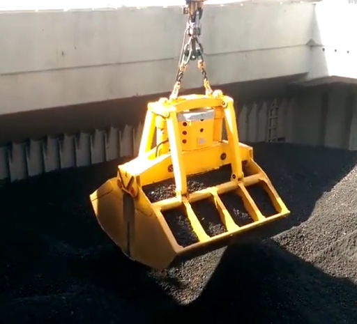 電動(dòng)液壓抓斗工作圖片