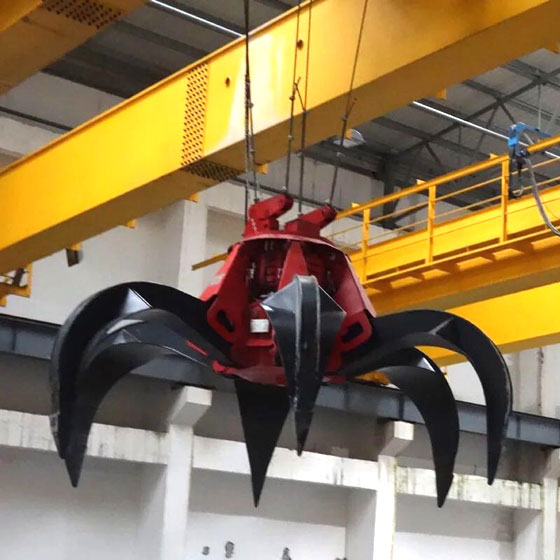 室外使用廢鋼抓斗應(yīng)遵循正確的使用程序